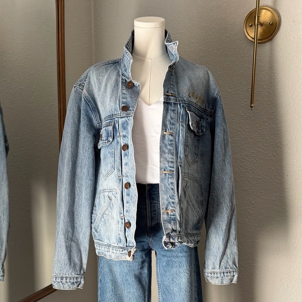 Playboy by PacSun Denim Trucker Jacket Size Large Light Wash 100% Cotton